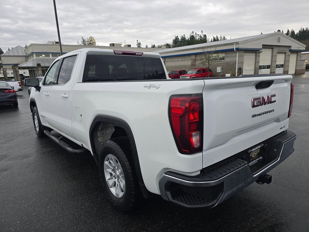 Used 2023 GMC Sierra 1500 SLE w/ Enhanced Capability Package AWD/4WD image 5