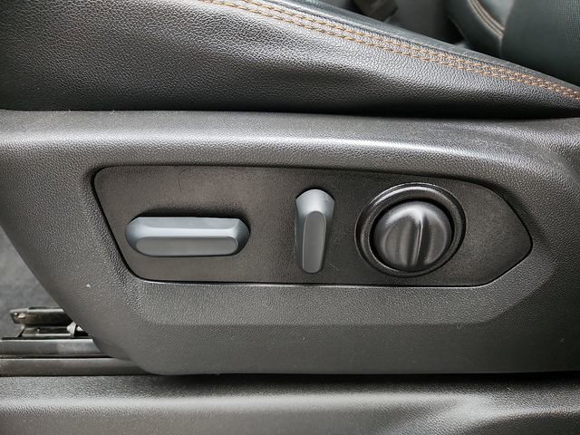 Used 2021 GMC Sierra 1500 AT4 AWD/4WD image 15