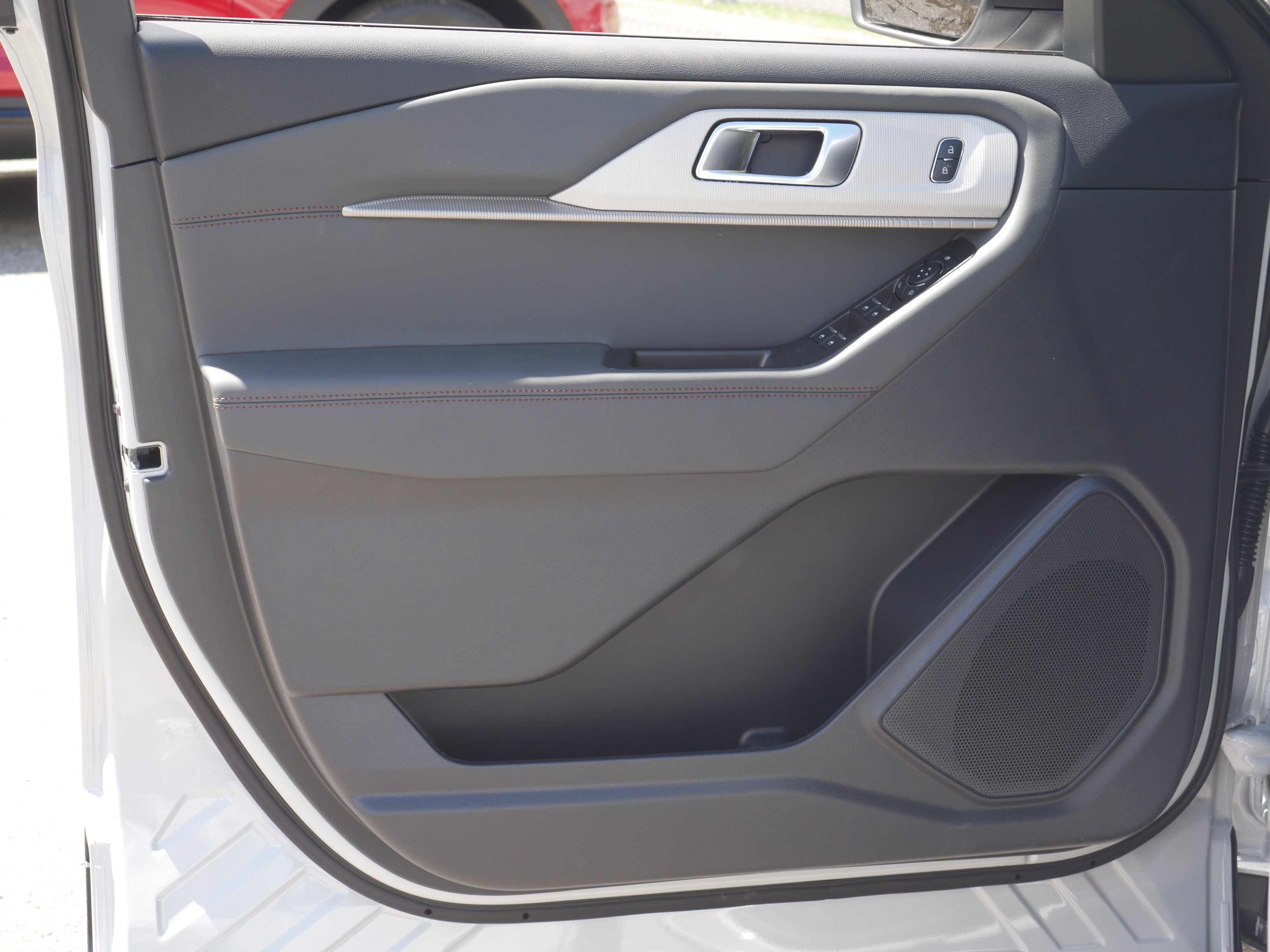New 2026 Ford Explorer Active AWD/4WD image 35