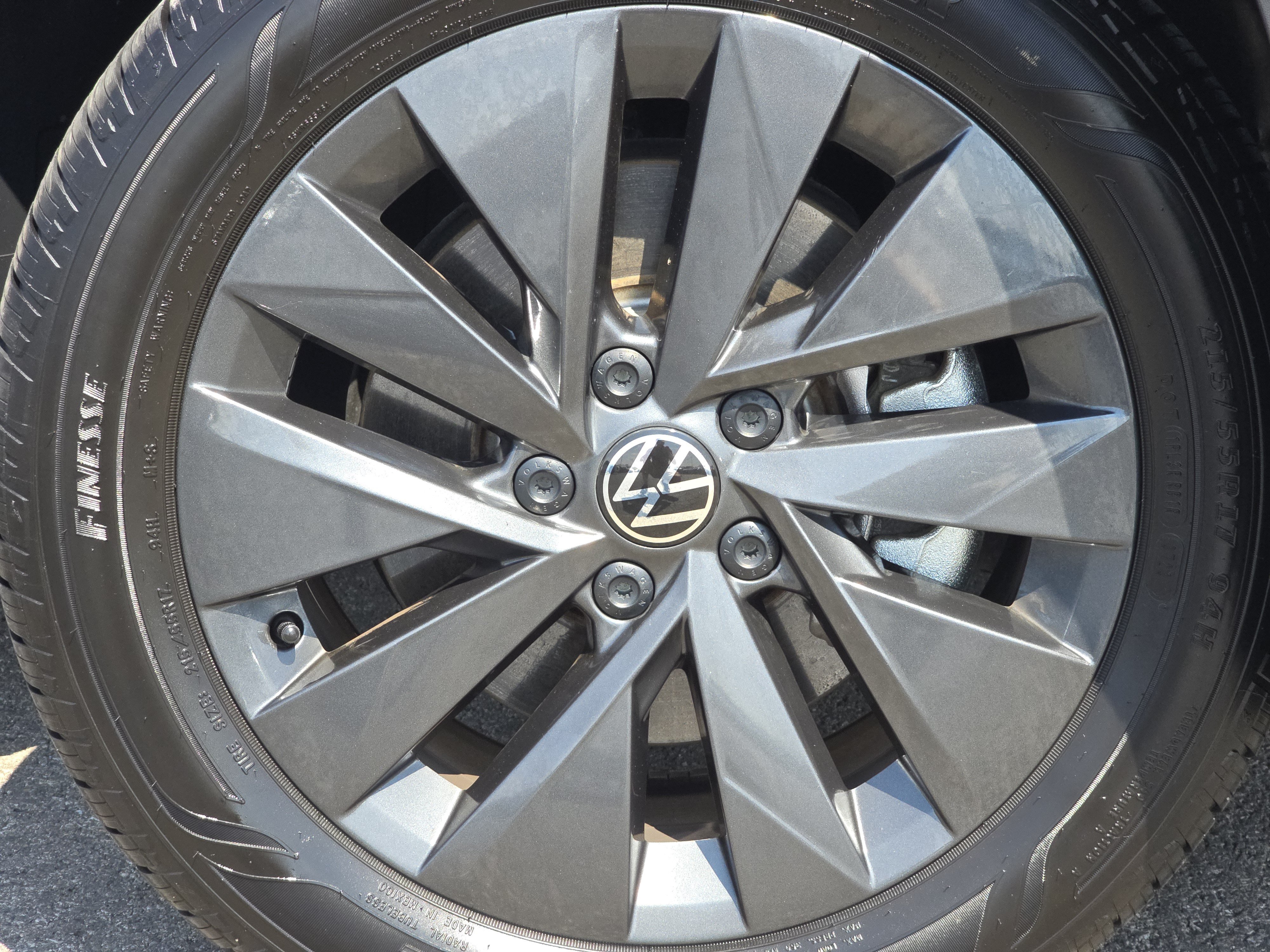 Certified 2024 Volkswagen Taos S FWD image 13