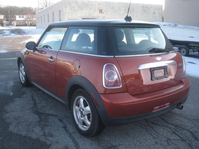Used 2011 MINI Cooper Hardtop FWD image 7