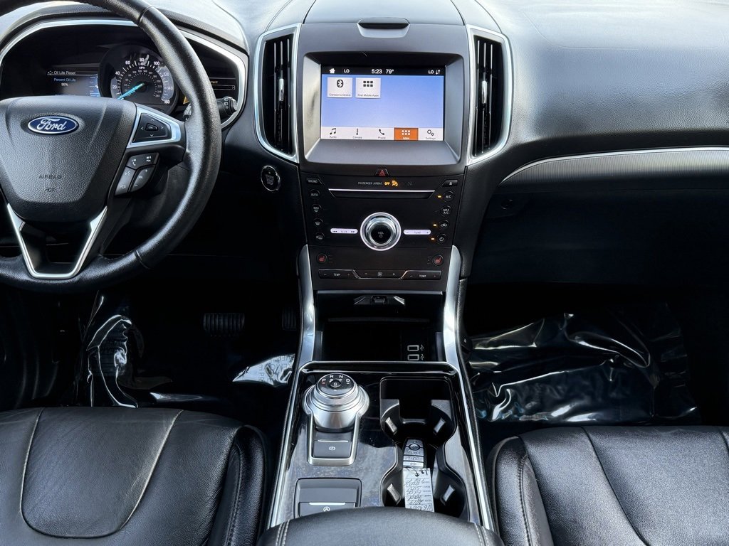 Used 2019 Ford Edge Titanium image 27