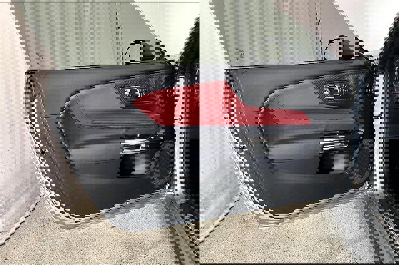 Used 2025 Ford Mustang GT Premium image 21