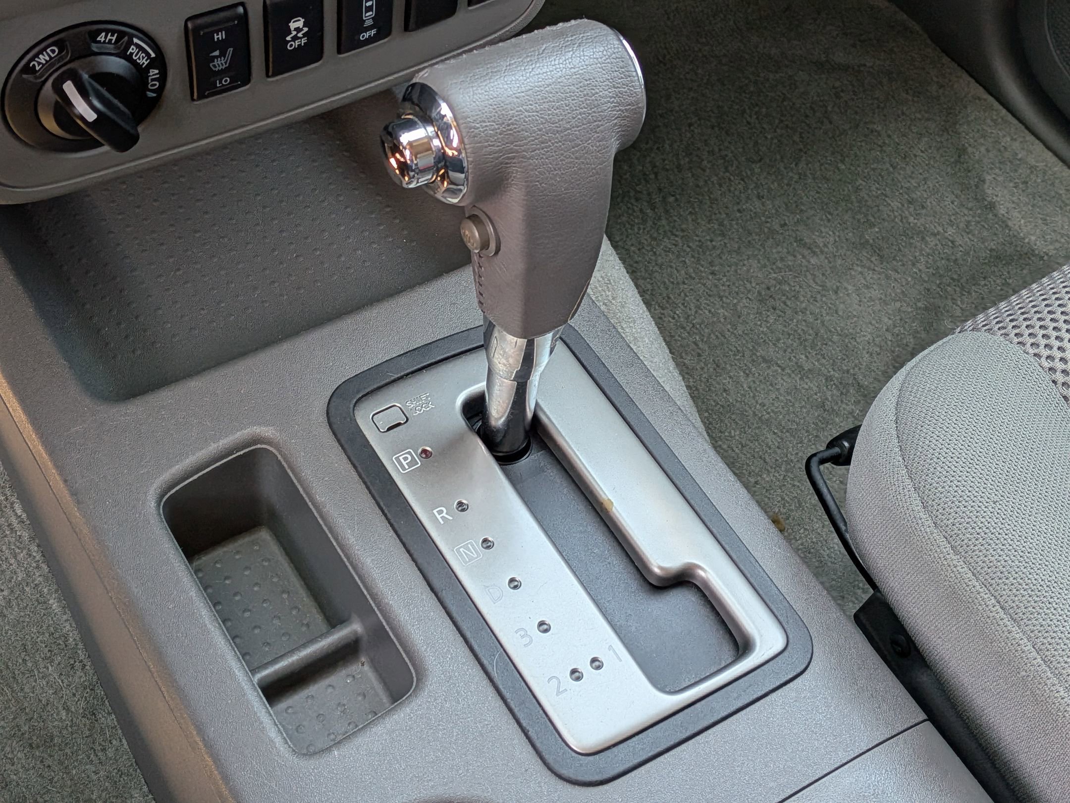 Used 2016 Nissan Frontier SV w/ SV Value Truck Package image 23