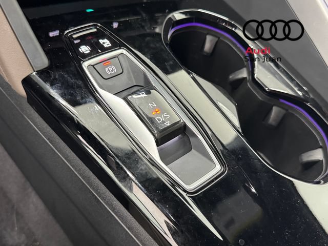 Used 2025 Audi Q5 Premium w/ Convenience Package AWD/4WD image 32