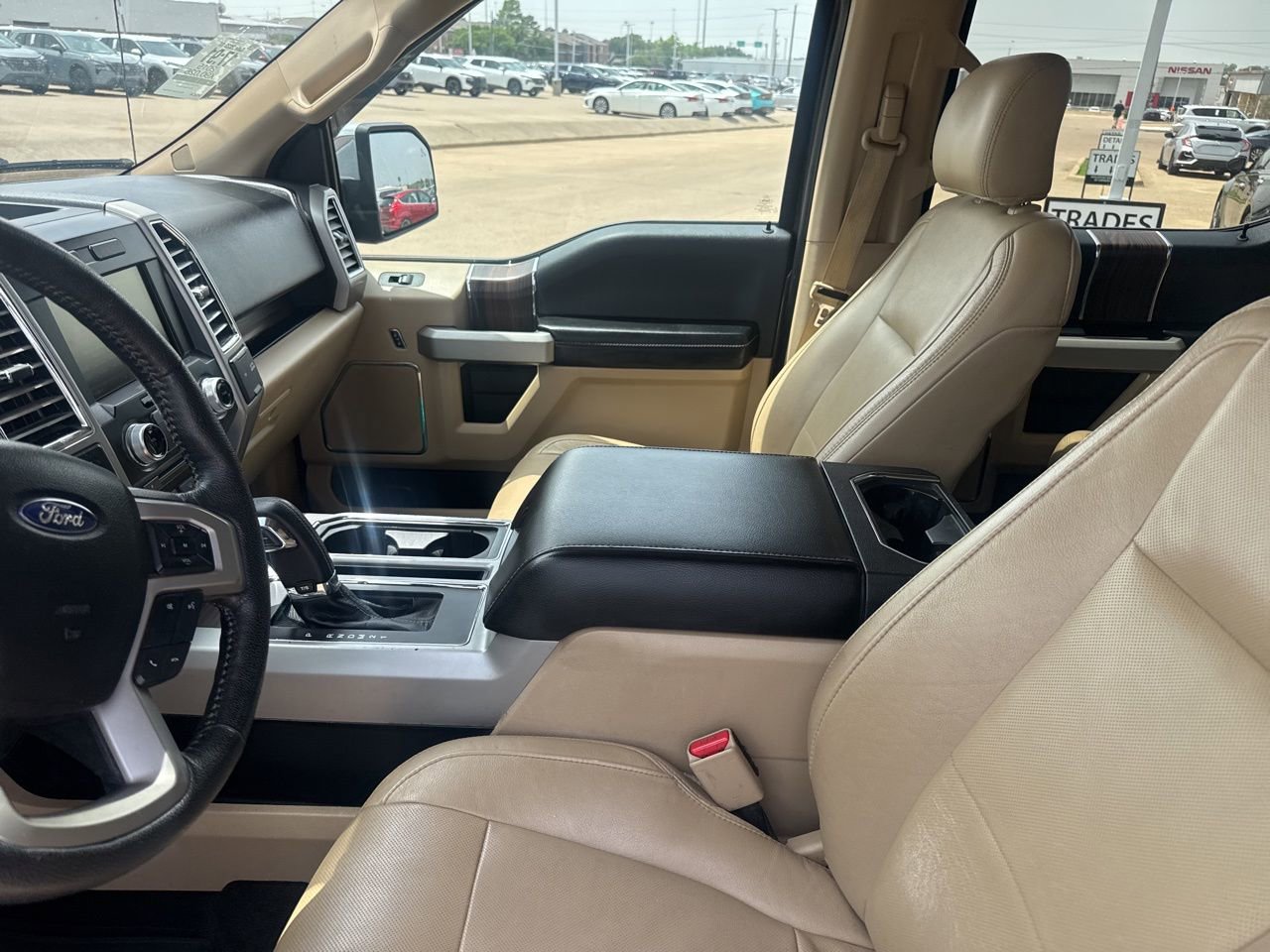 Used 2015 Ford F150 Lariat w/ Equipment Group 502A Luxury RWD image 35