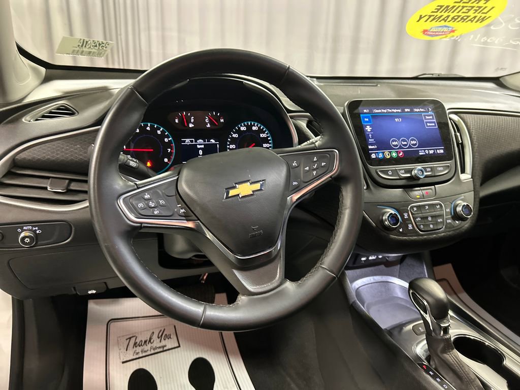 Used 2024 Chevrolet Malibu LT w/ Sport Edition image 15