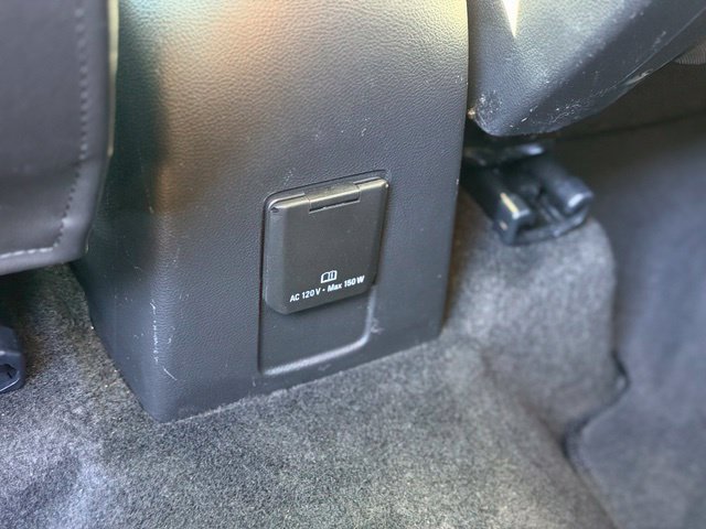 Used 2018 Chevrolet Trax LT w/ LT Convenience Package FWD image 23
