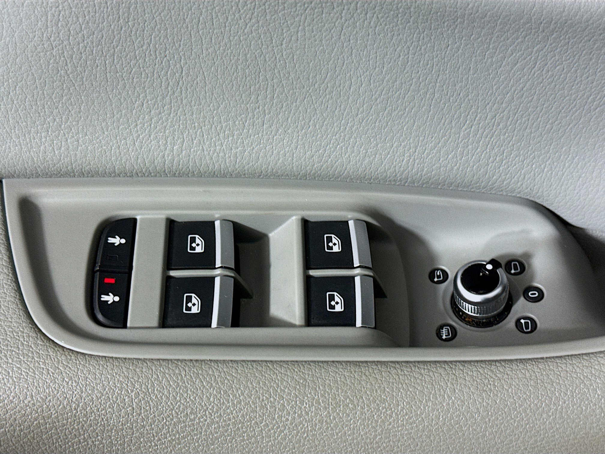 Used 2019 Audi Q7 3.0T Prestige image 24