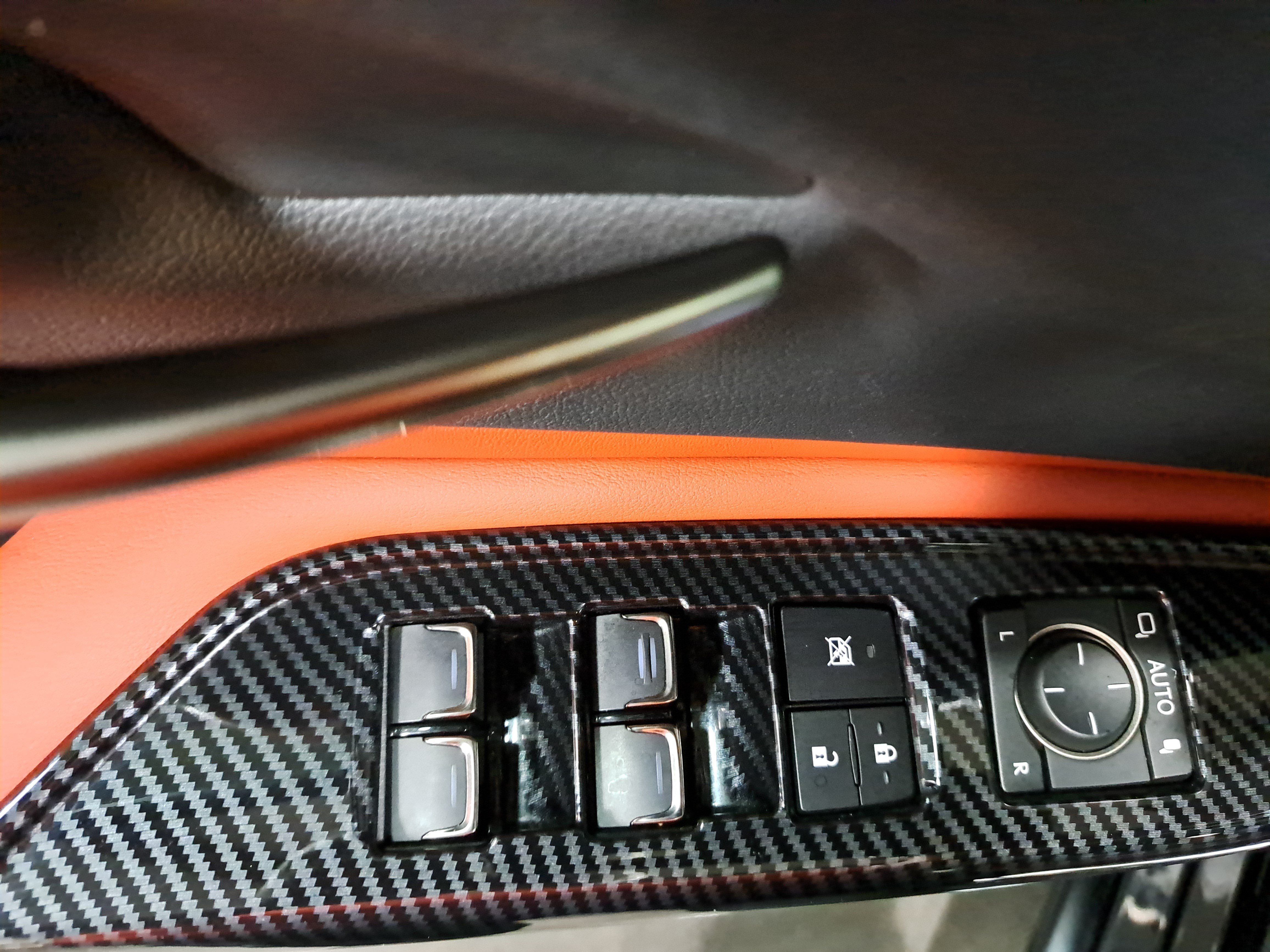 Used 2023 Lexus ES 350 F Sport w/ Accessory Package (Z1) FWD image 29
