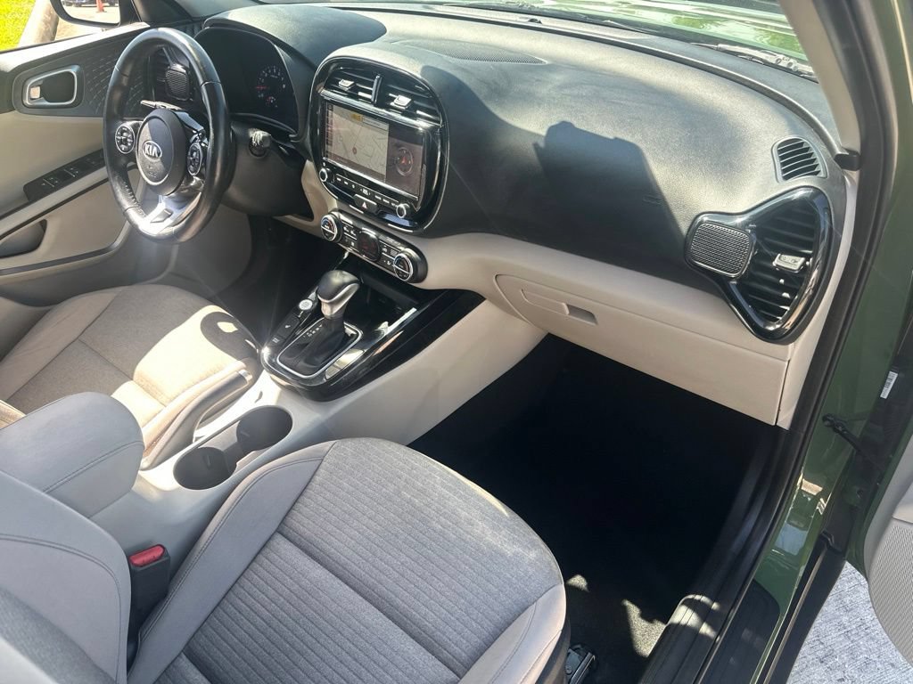 Used 2020 Kia Soul EX FWD image 36