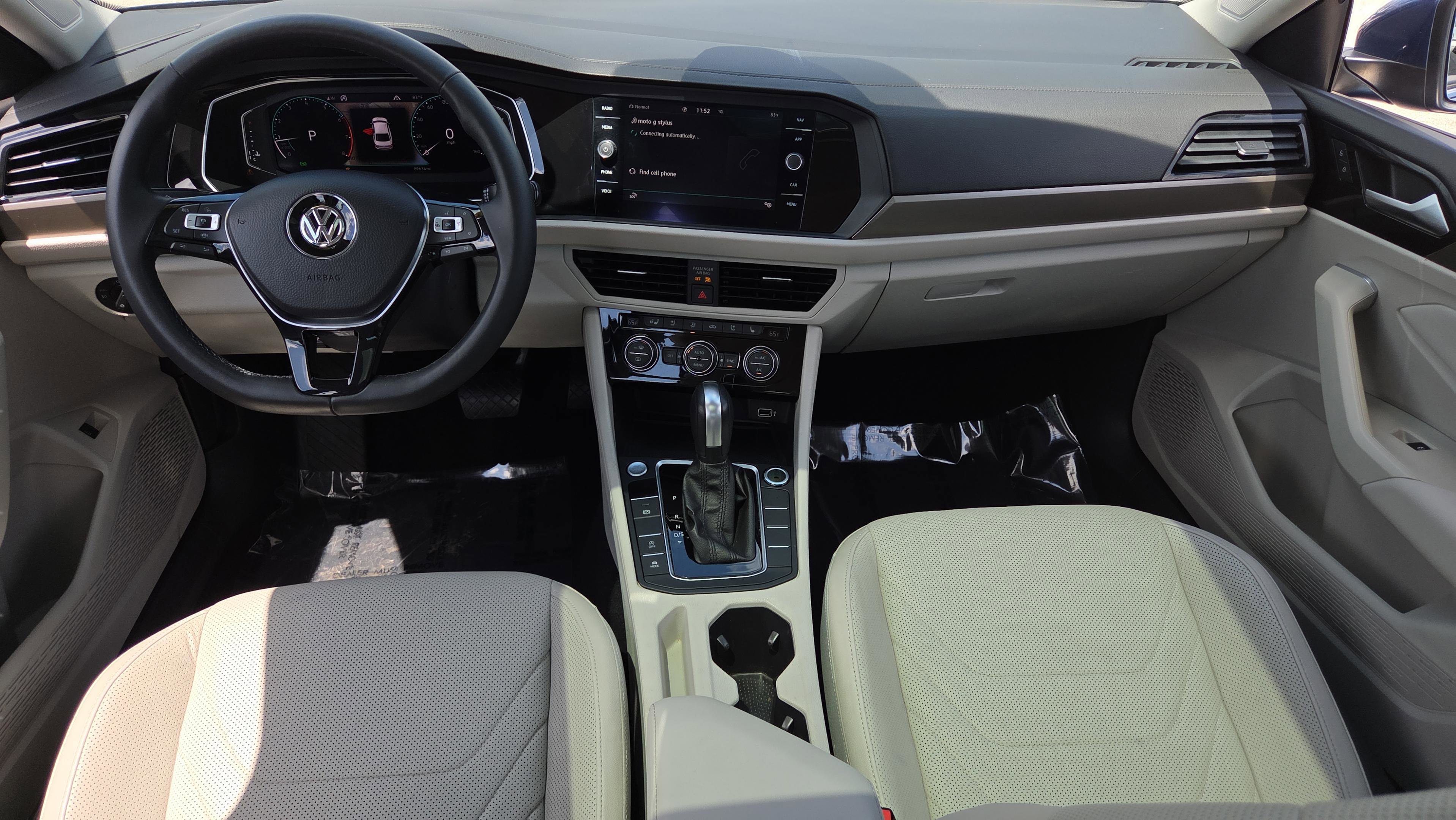 Used 2020 Volkswagen Jetta SEL Premium FWD image 13