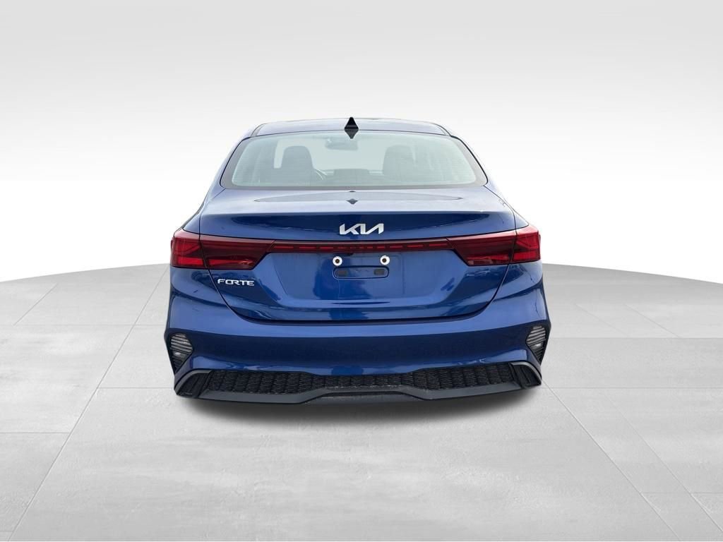 Certified 2023 Kia Forte LXS image 8