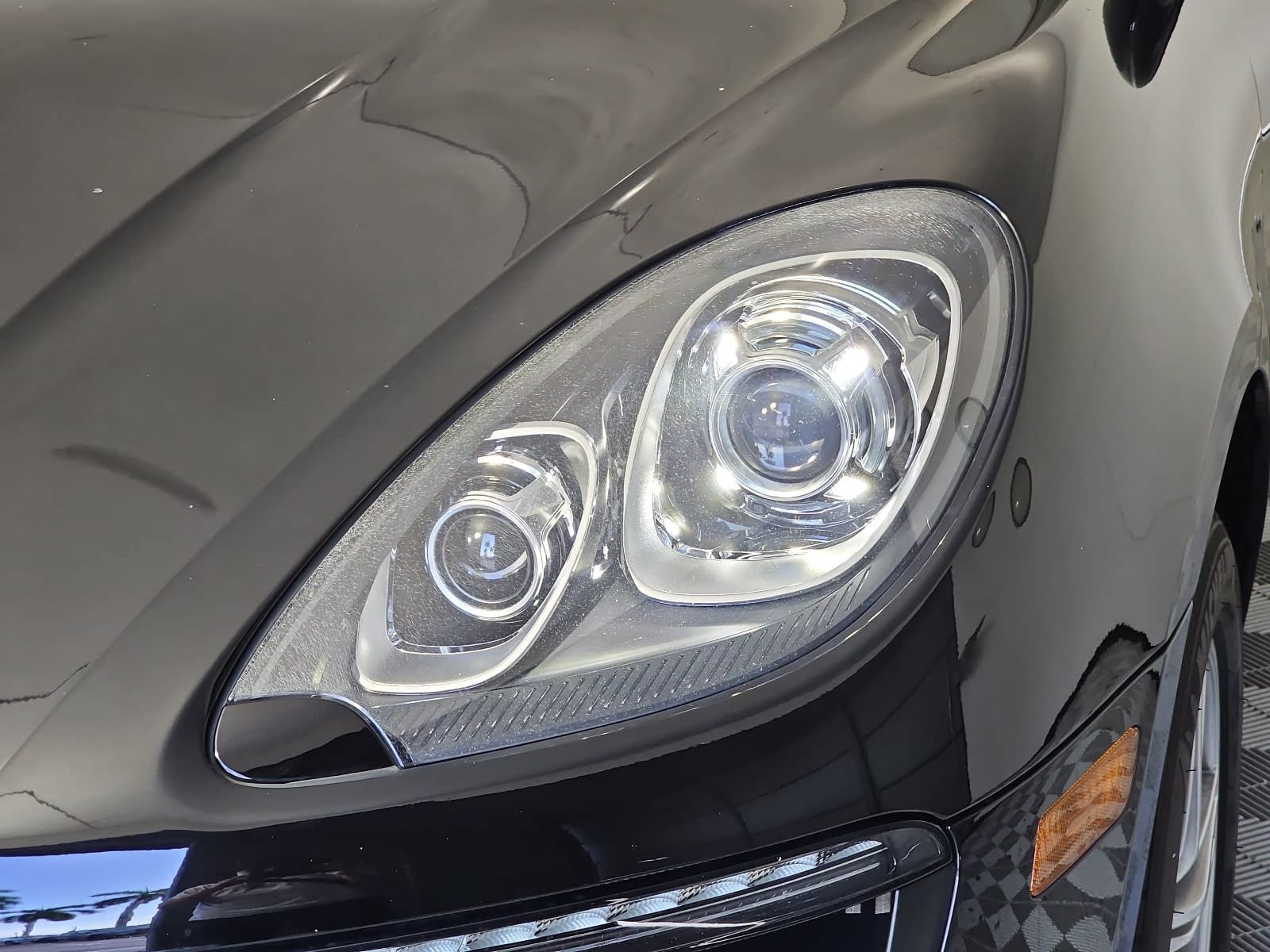 Used 2016 Porsche Macan S AWD/4WD image 31