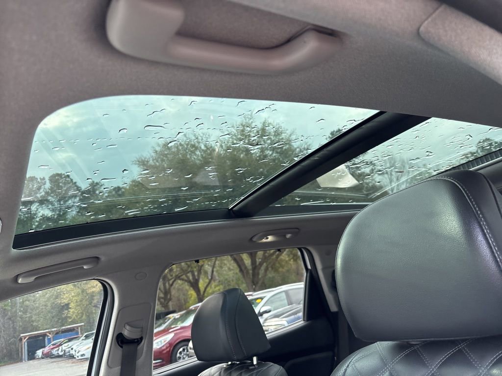 Used 2022 Hyundai Santa Fe Limited image 3