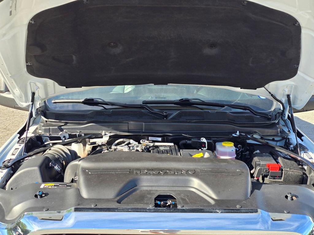 Used 2025 RAM 3500 Tradesman w/ Chrome Appearance Group image 20