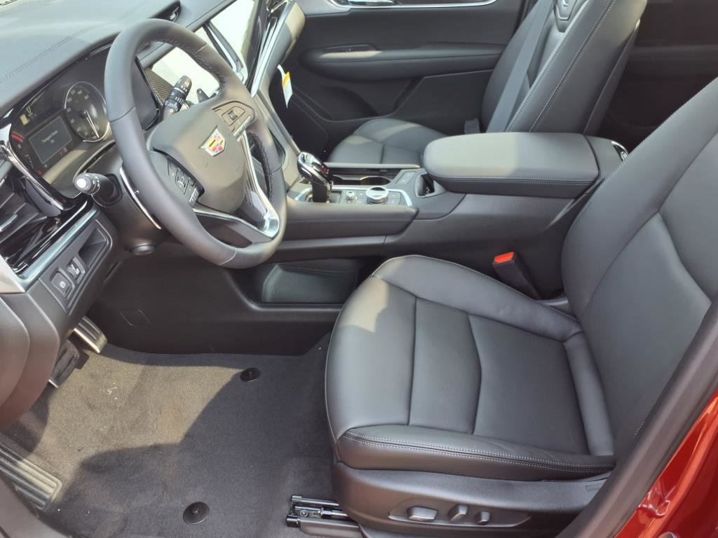 New 2025 Cadillac XT6 Sport w/ LPO, Floor Liner Package image 5