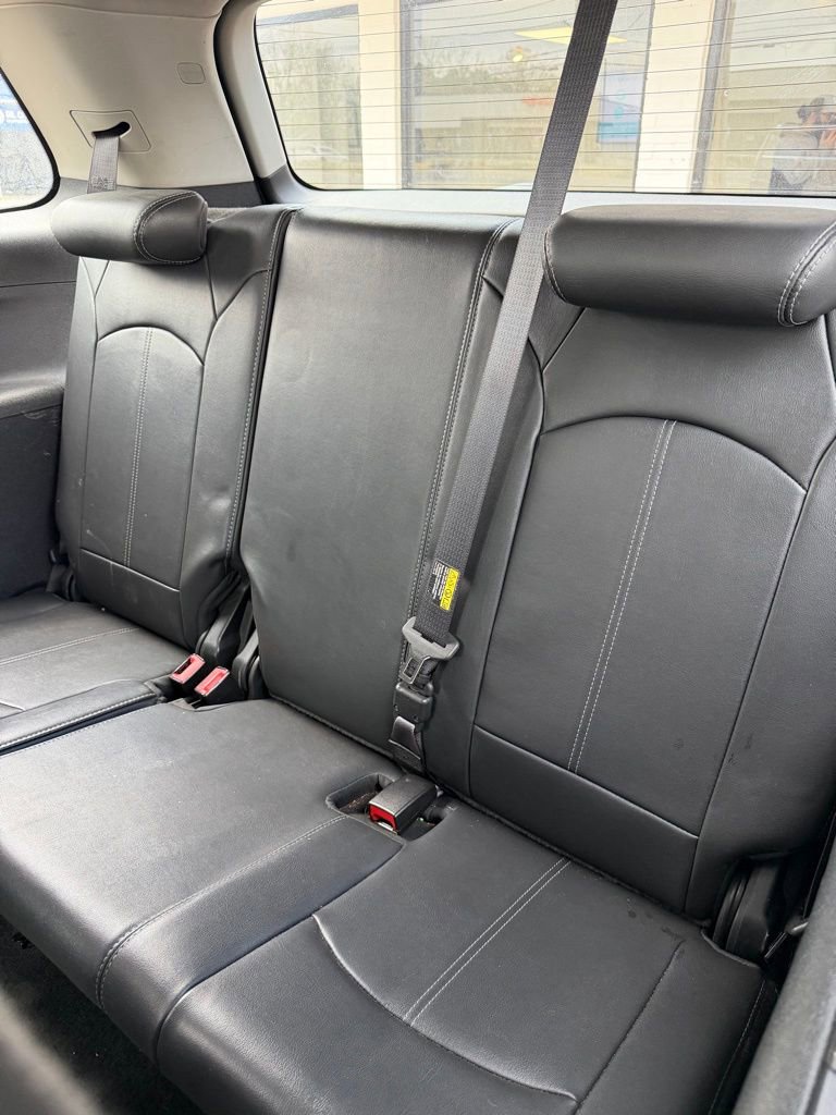 Used 2014 GMC Acadia SLT image 12