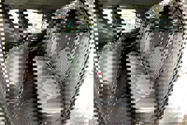 Used 2021 Toyota Camry SE image 25