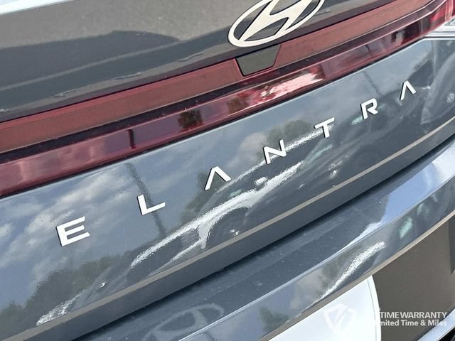 New 2026 Hyundai Elantra SE FWD image 12