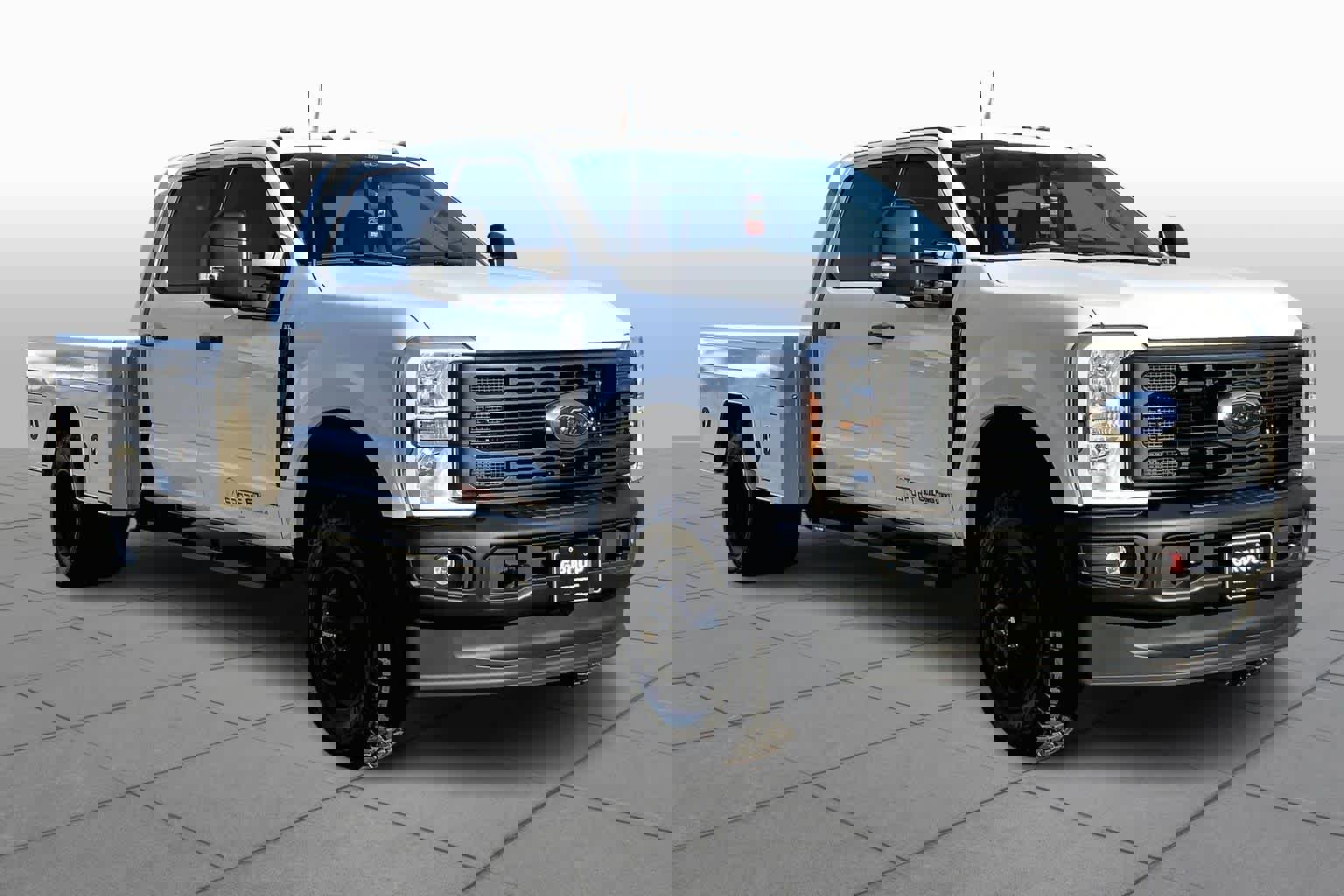 New 2026 Ford F350 XL w/ XL Chrome Package video 2