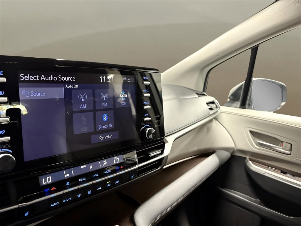 Used 2023 Toyota Sienna XLE image 15