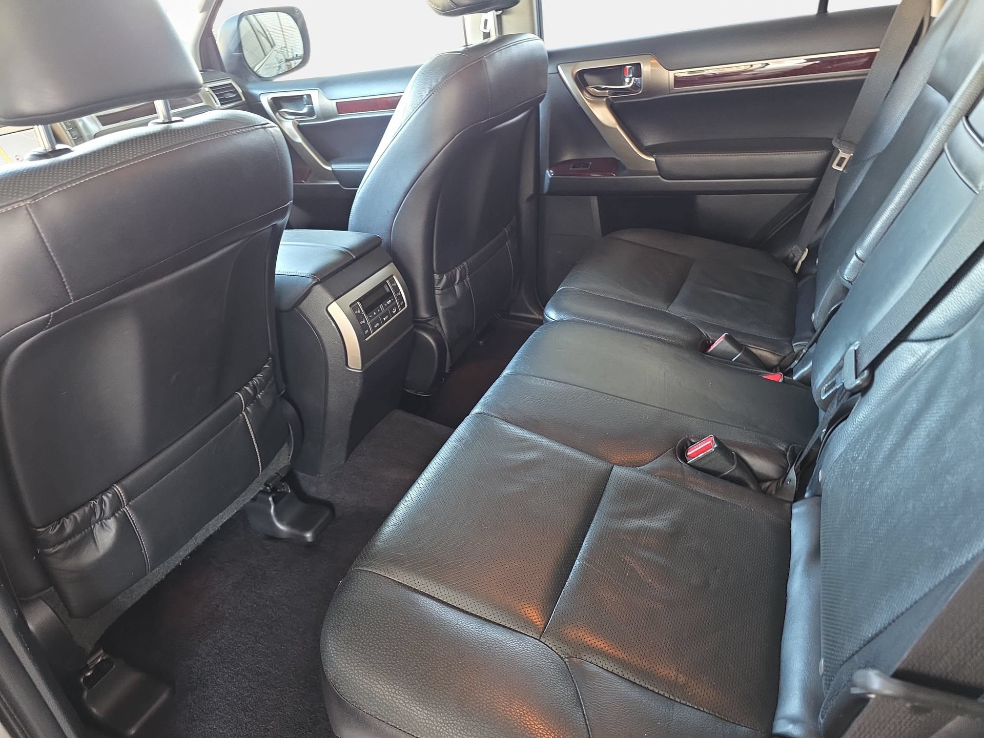 Used 2016 Lexus GX 460 w/ Premium Package AWD/4WD image 14