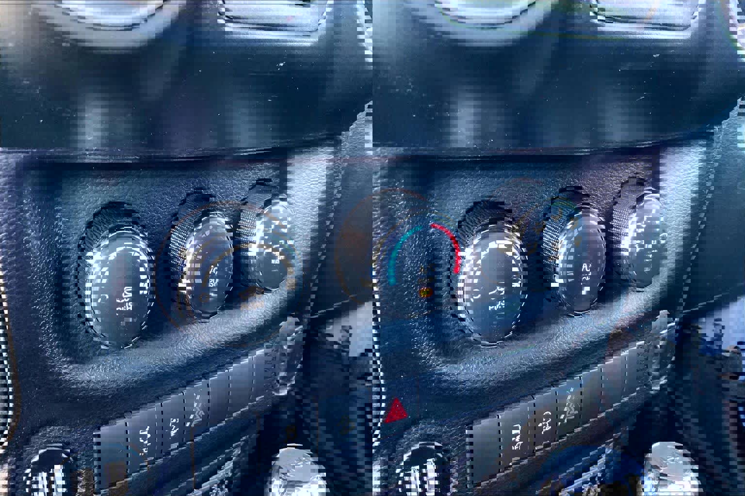 Used 2015 Jeep Wrangler Willys Wheeler image 28