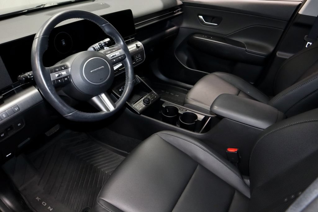 Used 2024 Hyundai Kona Limited AWD/4WD image 23
