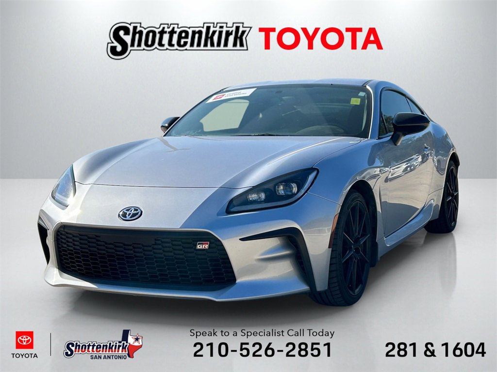 Used 2025 Toyota GR86 Premium video 1