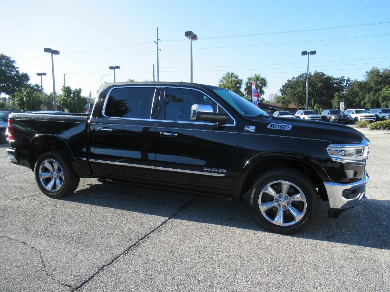 Used 2019 RAM 1500 Limited RWD image 2