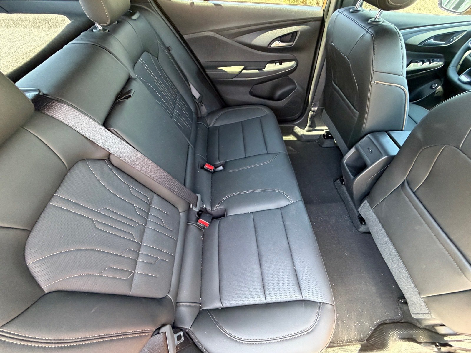 Used 2026 Buick Envista Sport Touring FWD image 11