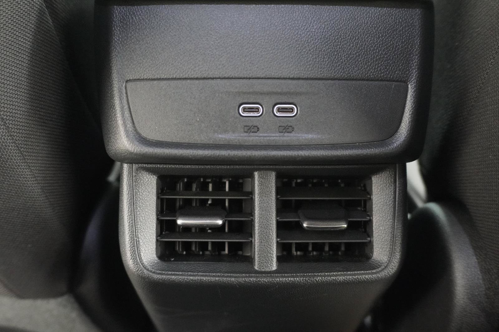 Used 2026 Chevrolet Equinox LT w/ Midnight Edition FWD image 24