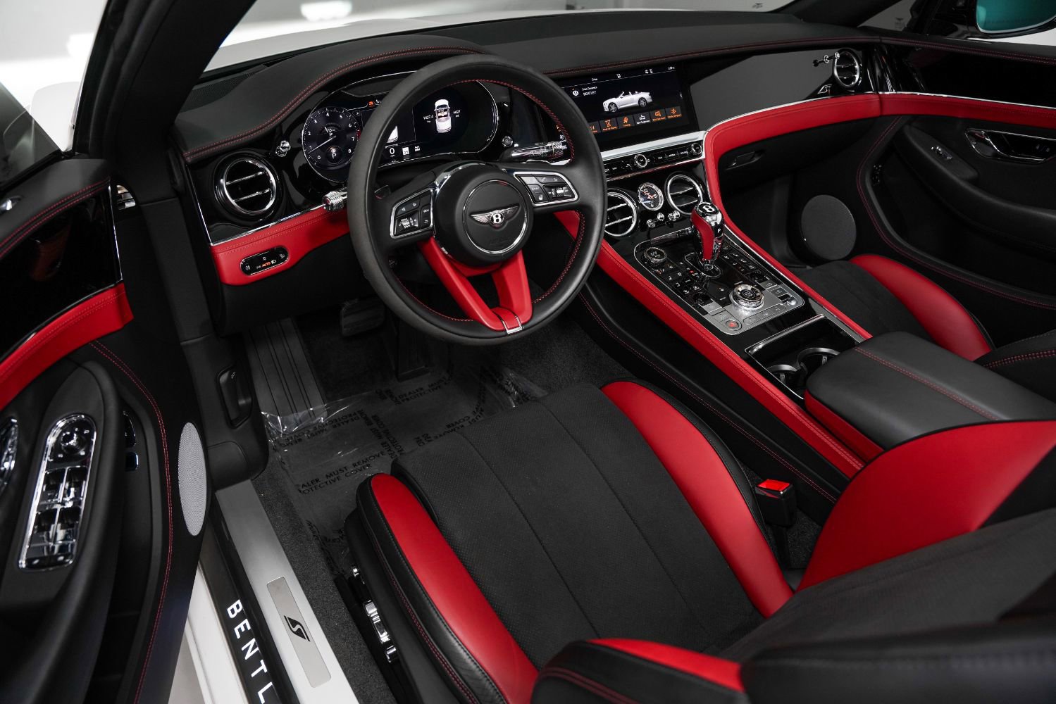 Used 2023 Bentley Continental GT S image 40