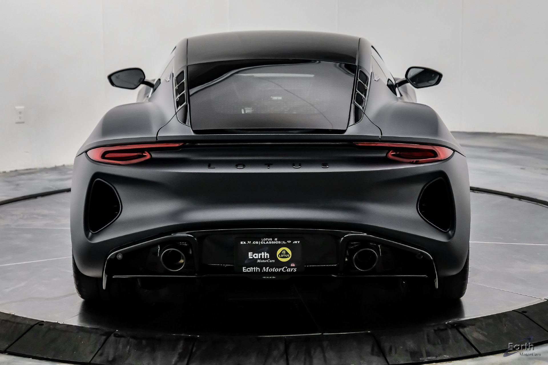 Used 2026 Lotus Emira RWD image 16