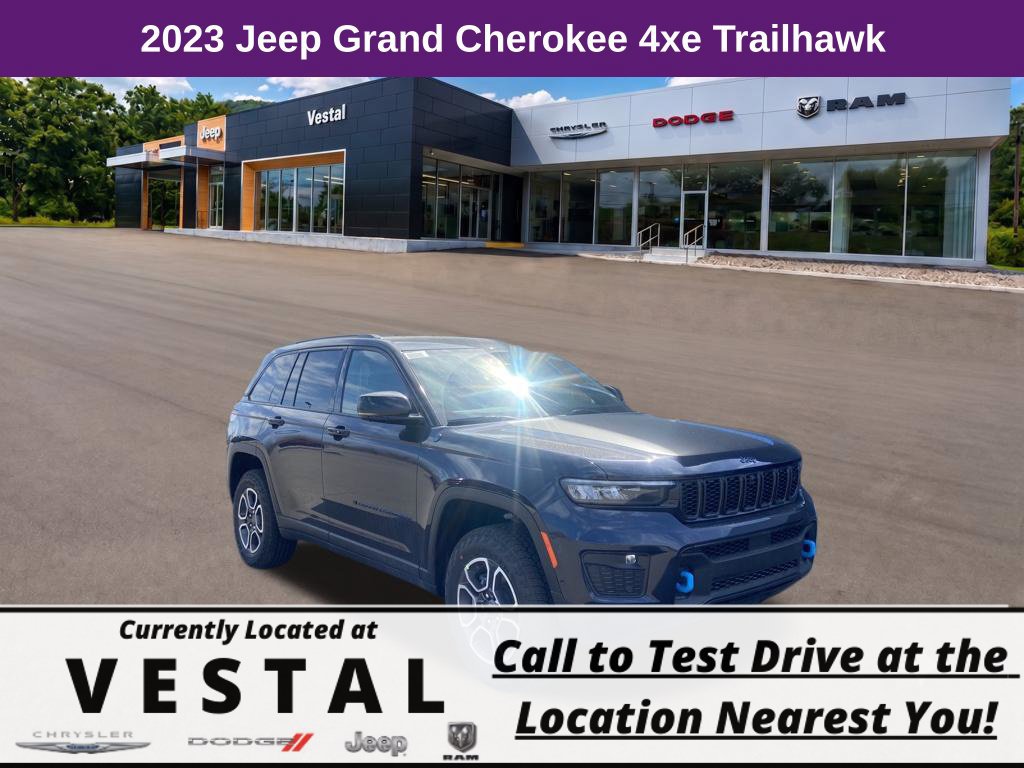 New 2023 Jeep Grand Cherokee Trailhawk w/ Advanced Protech Group II