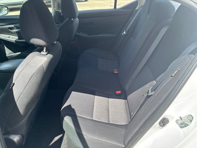 Used 2024 Nissan Sentra SV FWD image 15