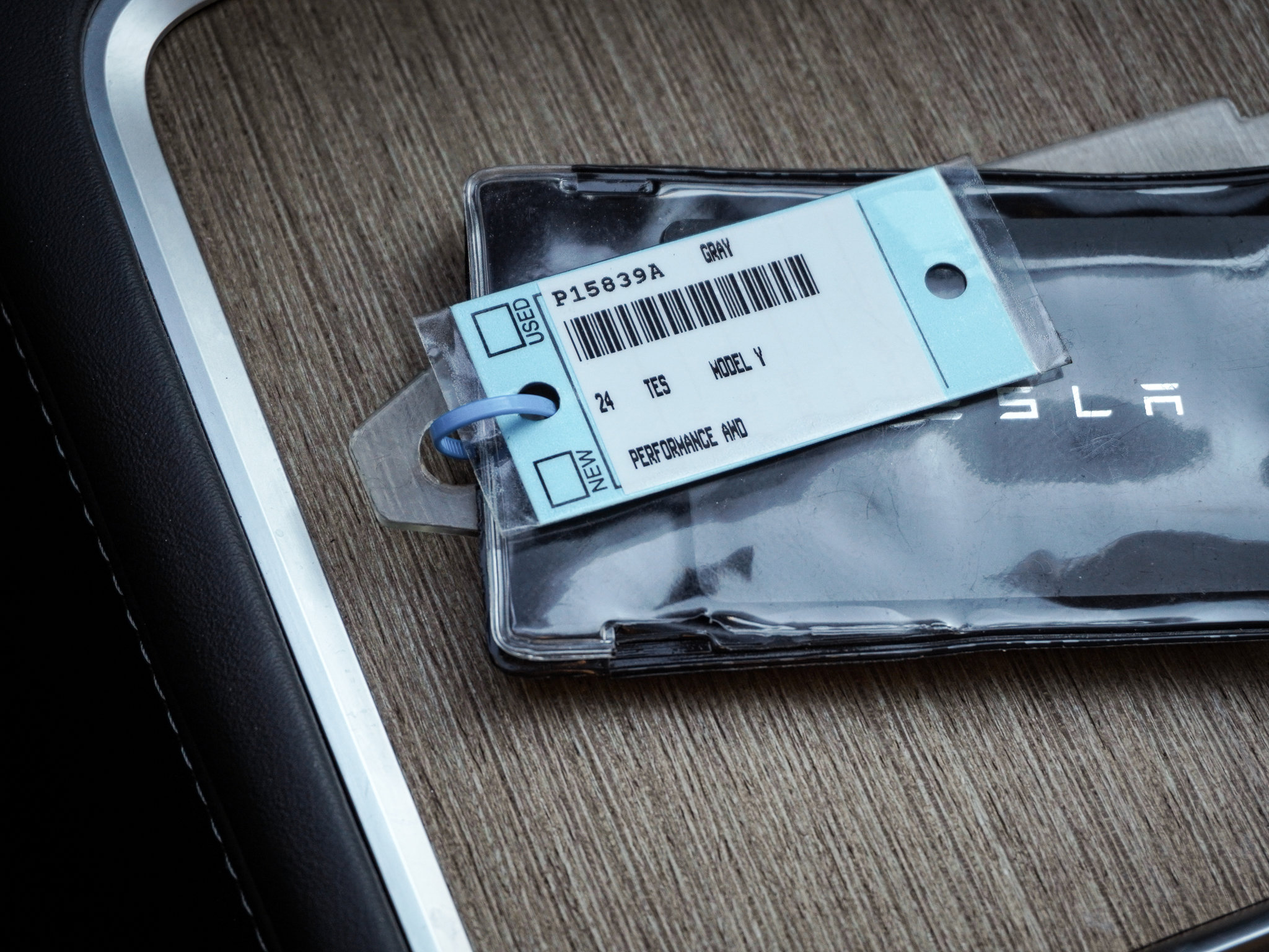 Used 2024 Tesla Model Y Performance image 36