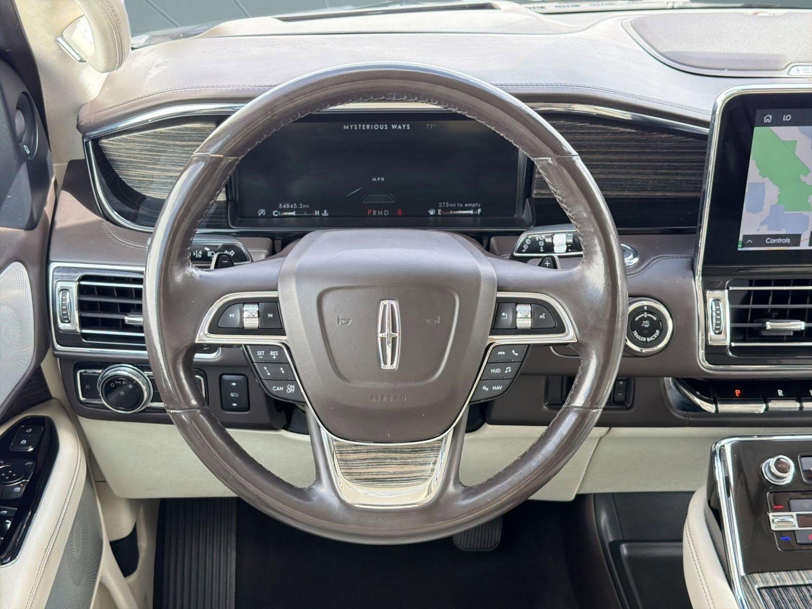 Used 2020 Lincoln Navigator Black Label w/ Cargo Convenience Package AWD/4WD image 16