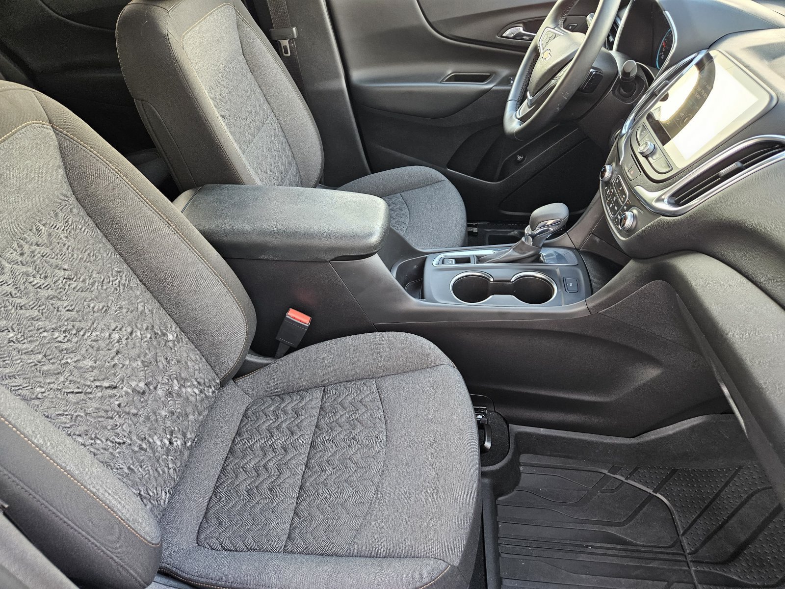 Certified 2024 Chevrolet Equinox LT FWD image 18