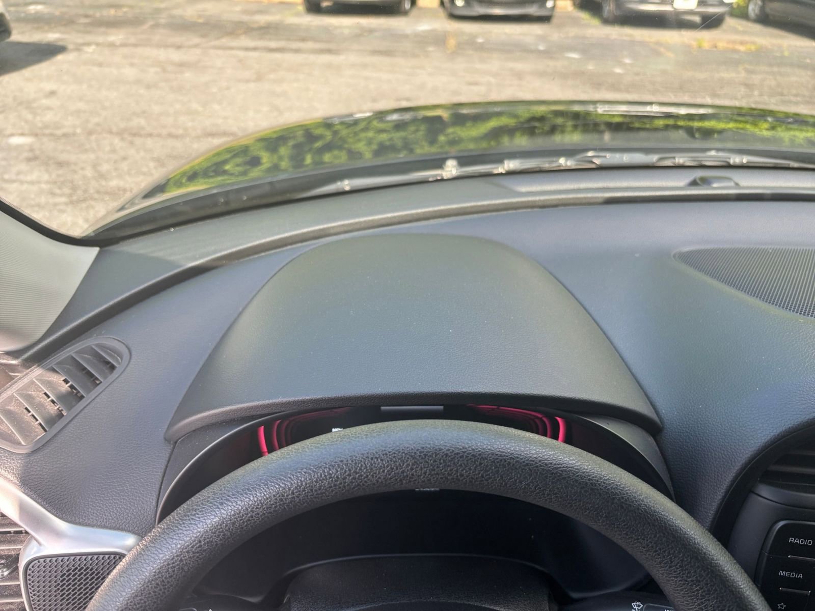 Used 2025 Kia Soul LX w/ LX Technology Package FWD image 29