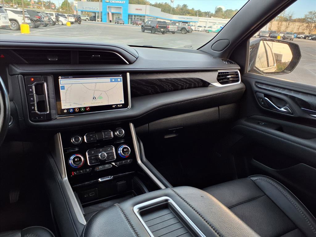 Used 2021 GMC Yukon Denali w/ Denali Premium Package image 29