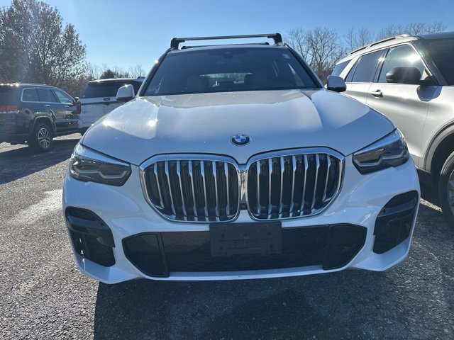 Used 2022 BMW X5 xDrive40i w/ M Sport Package image 2