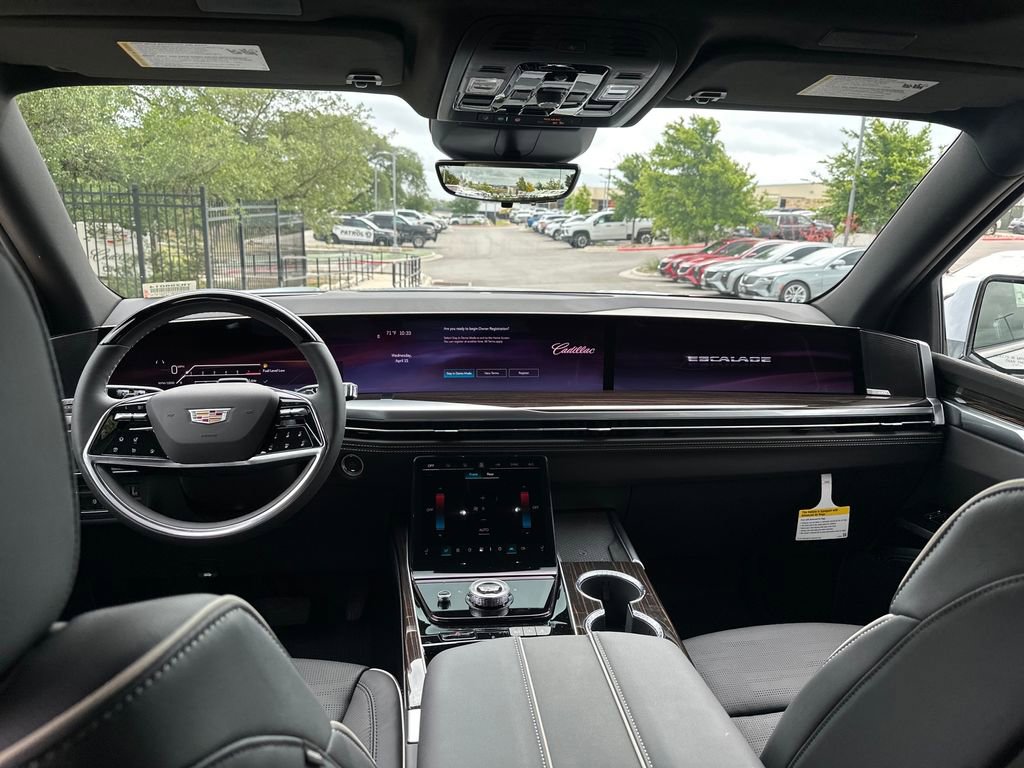 New 2026 Cadillac Escalade ESV Luxury w/ LPO, Floor Liner Package AWD/4WD image 26