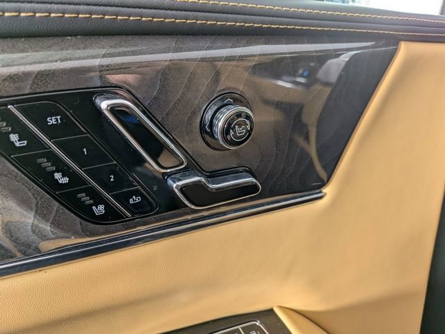 New 2025 Cadillac Escalade IQ Luxury 2 AWD/4WD image 18