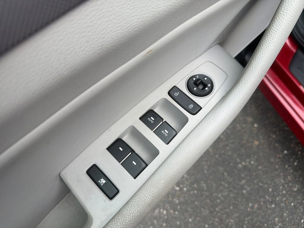 Used 2019 Hyundai Sonata SEL FWD image 14