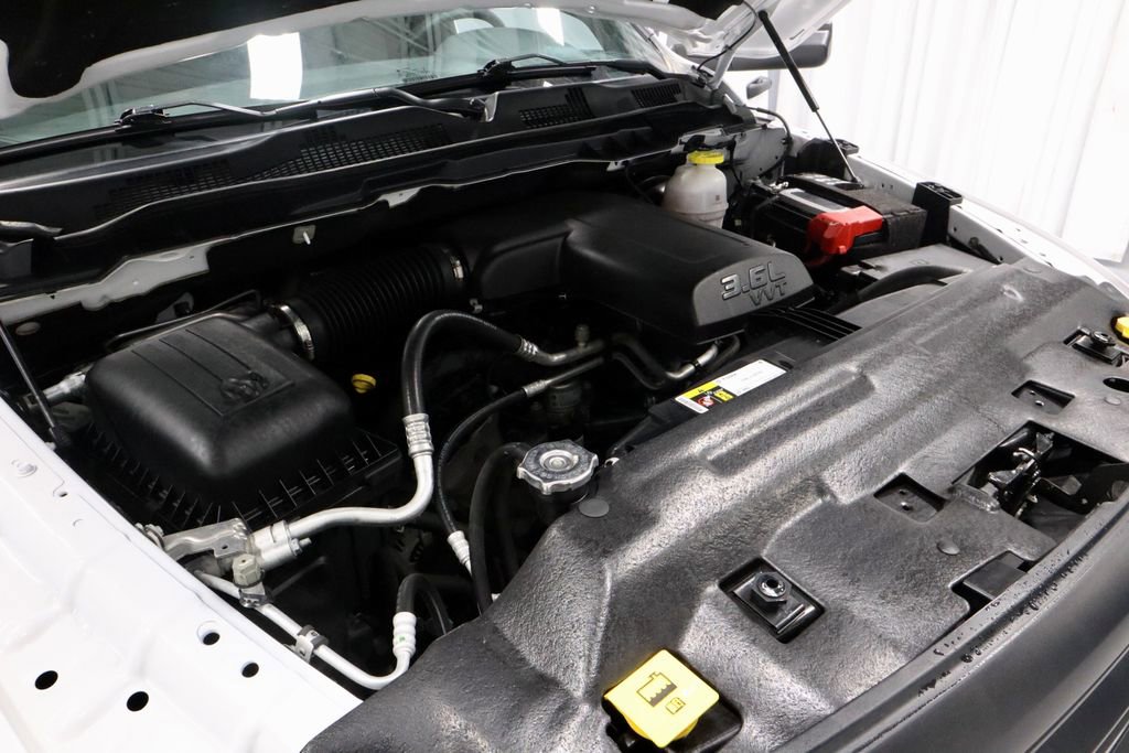 Used 2024 RAM 1500 Classic Warlock w/ Trailer Tow Group AWD/4WD image 16