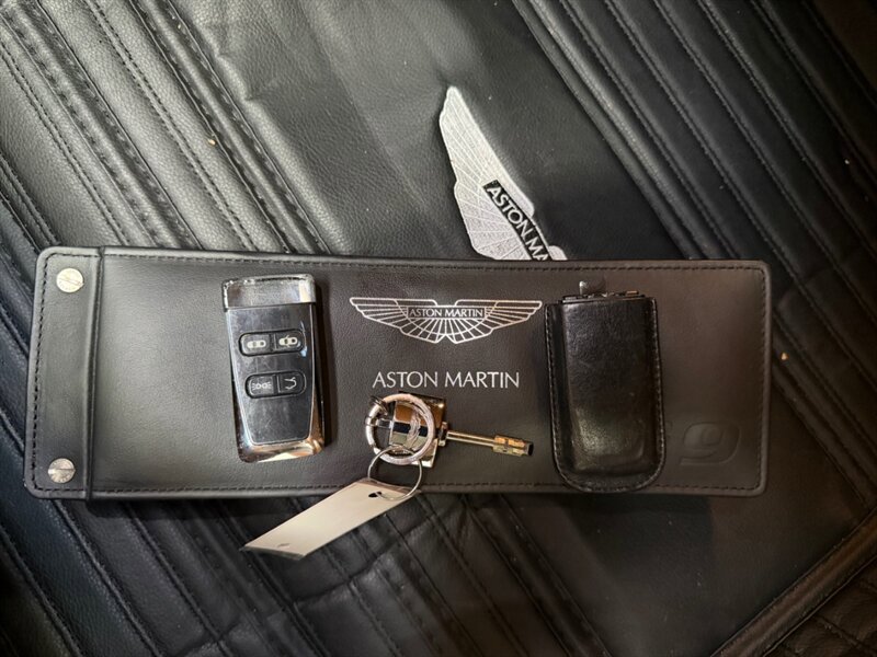 Used 2009 Aston Martin DB9 Volante RWD image 44