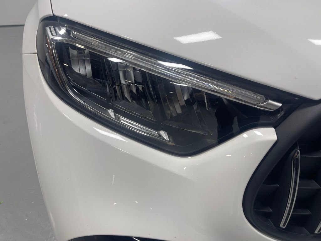 Used 2025 Mercedes-Benz GLC 43 AMG 4MATIC image 10