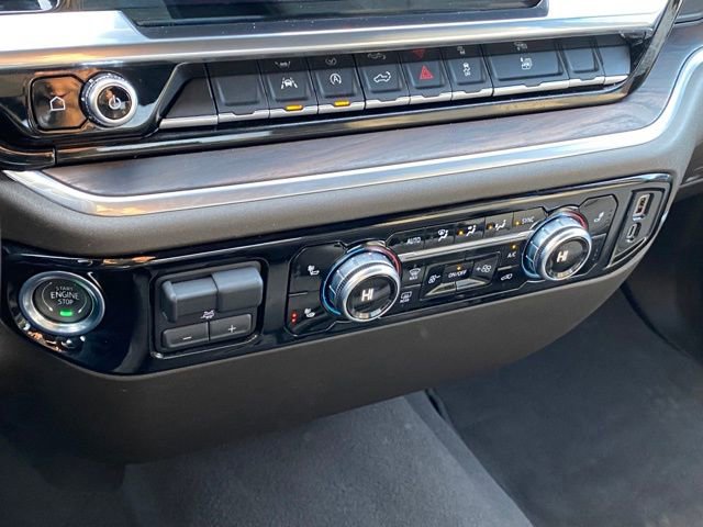 Used 2025 GMC Sierra 1500 SLT image 19